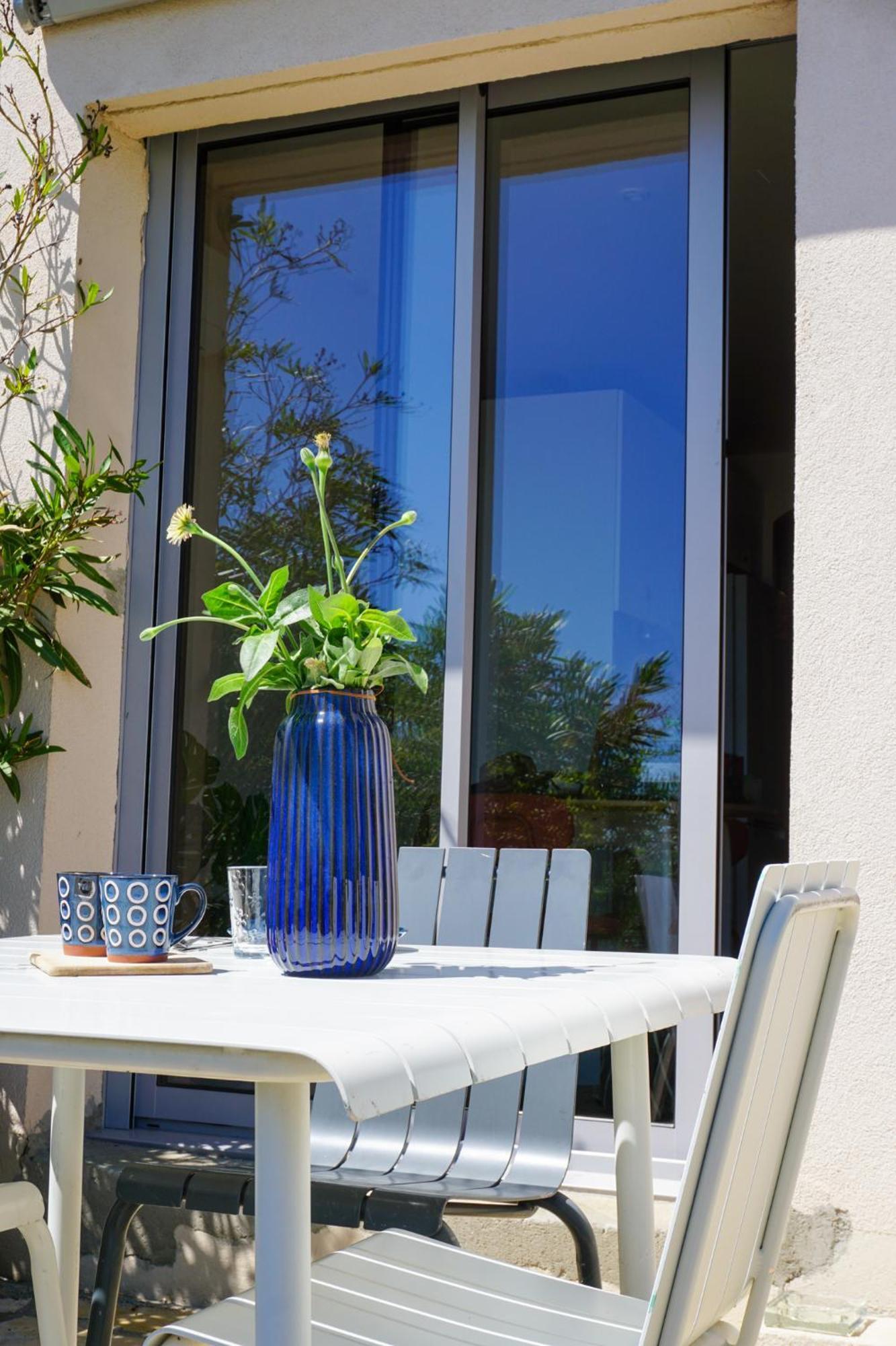 Appartement Le Soleil Bleu Hyerois à Hyères Extérieur photo